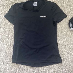 Adidas T-shirt